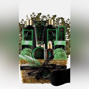 NWT Lovery Eucalyptus Spearmint 17-Piece Bath Set